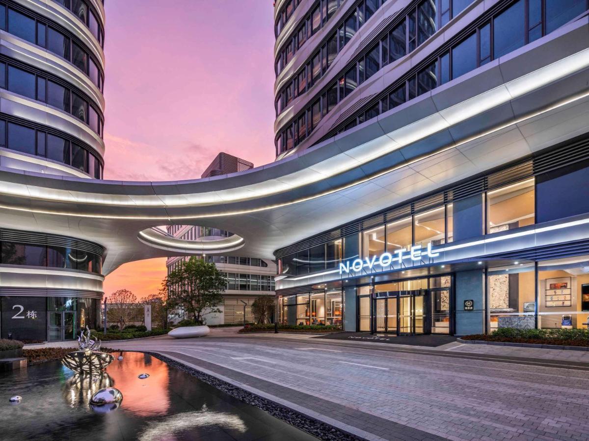 Novotel Shanghai Caohejing Exterior foto