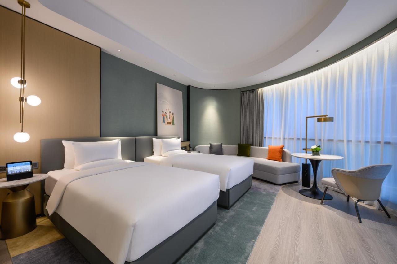 Novotel Shanghai Caohejing Exterior foto